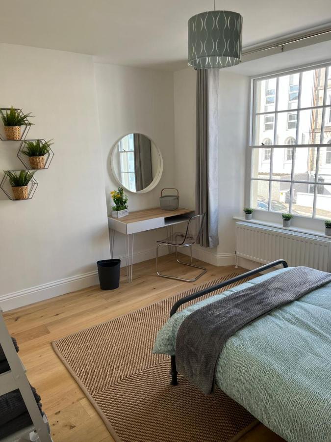 Lovely 1 Bed Flat *Free Parking* Hoe/Barbican بلايموث المظهر الخارجي الصورة
